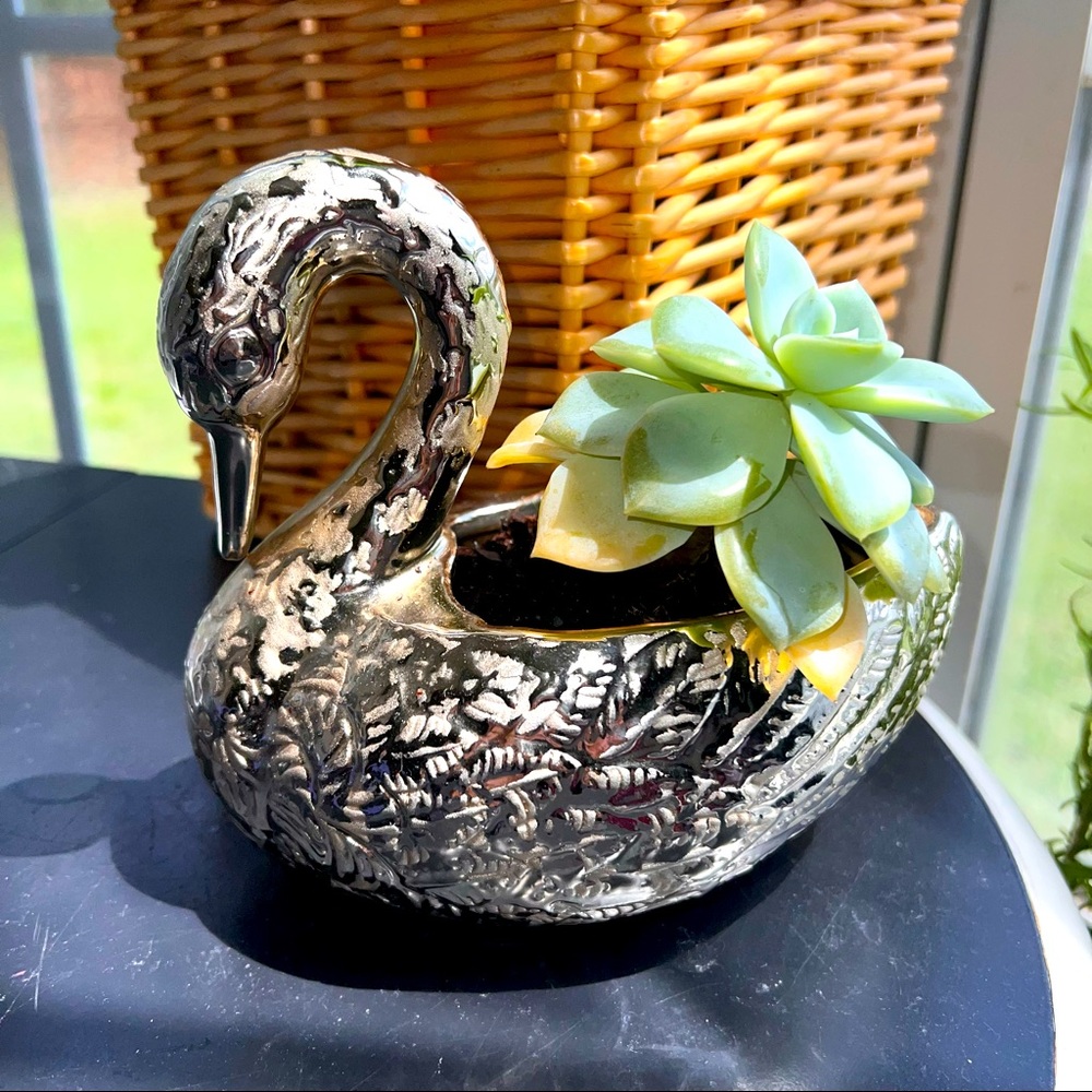 Rare McCoy Golden Brocade 24k Swan Planter